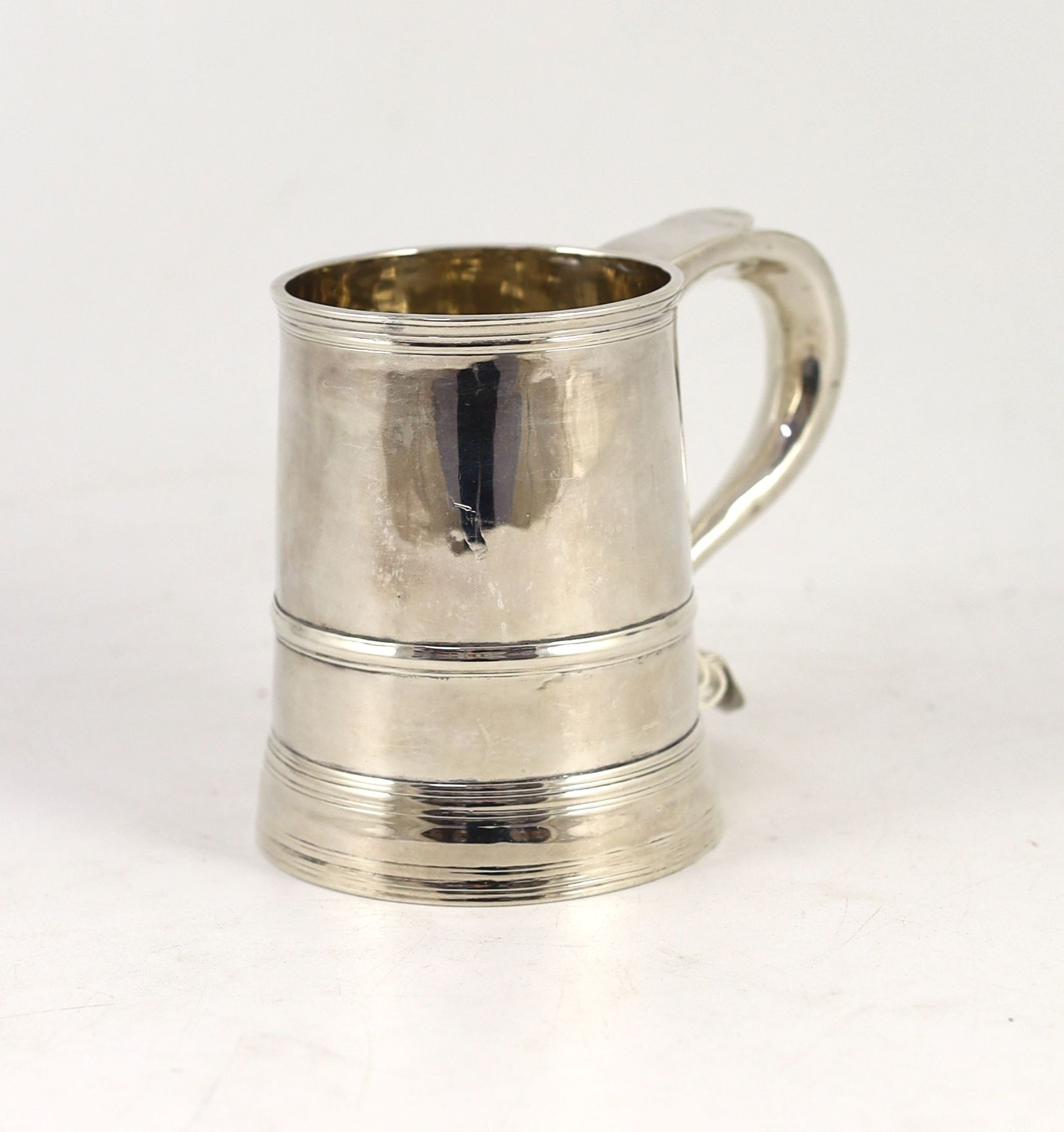 A Queen Anne Britannia standard provincial silver mug, by Edmond Richards